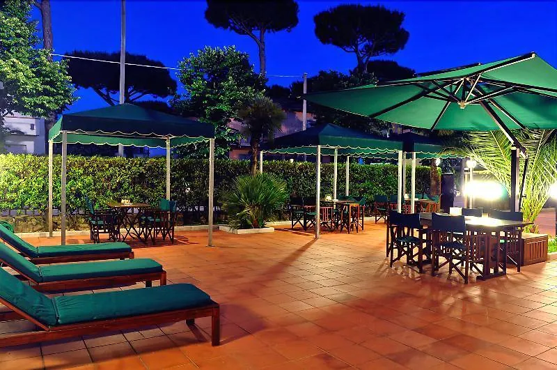 Hotel Liu Lido di Camaiore 3*,